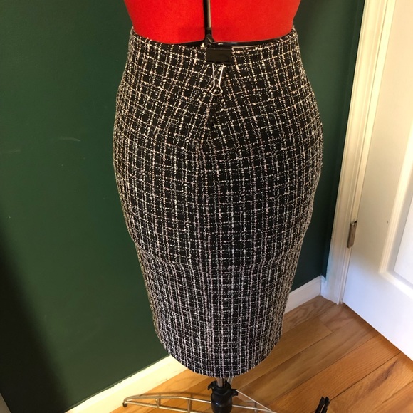 Express Stretchy High Waisted Pencil Skirt - Picture 5 of 9
